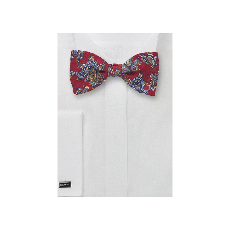 Traditional Paisley Bow Tie in Red