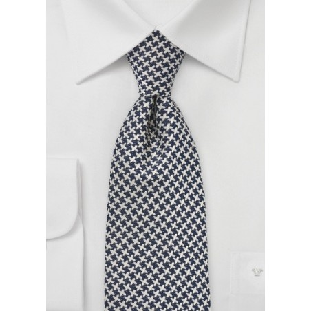 X Patterned Tie in Black and Oatmeal