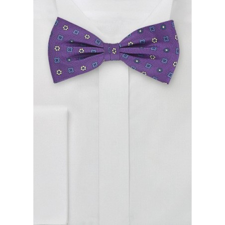 Violet Bow Tie in Silk