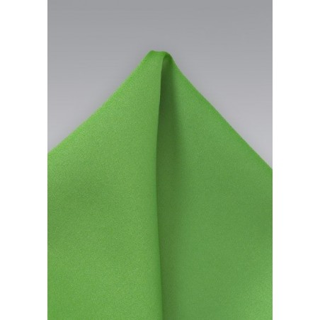 Solid Pocket Square in Kelly Green