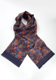 Elegant Silk Scarf for Men with Floral Pattern