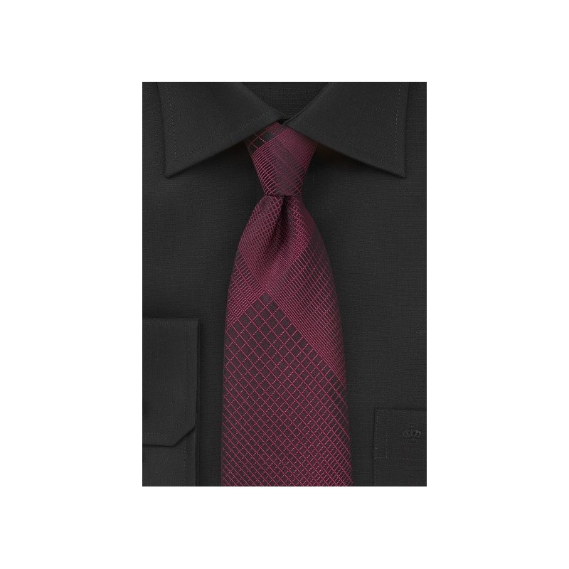 Trendy Plaid Designer Tie in Black and Rosewood