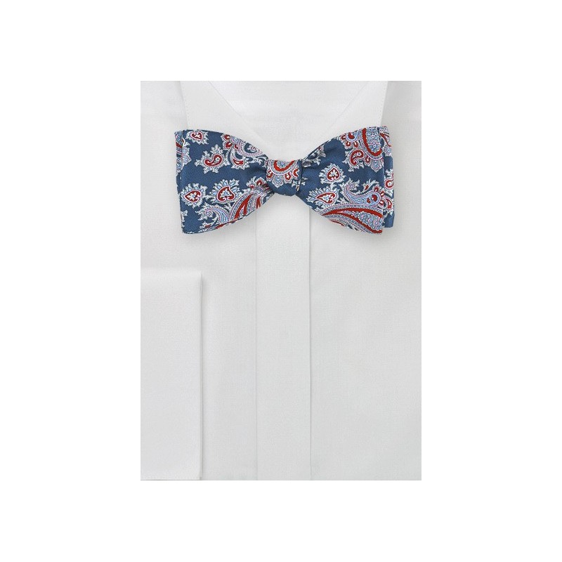 Elegant Paisley Bow Tie in Silk