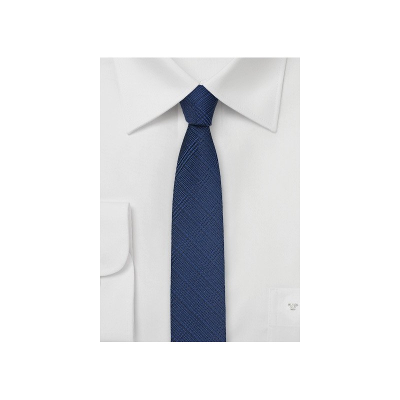 Skinny Check Tie in Patriot Blue