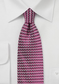 Retro Weave Tie in Magenta and Pink