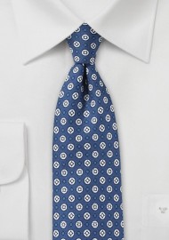 Modern Graphic Print Tie in Blue and White