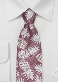 Pineapple Designer Tie in Faded Red