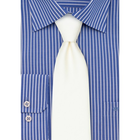 Contemporary Blonde Linen Textured Tie