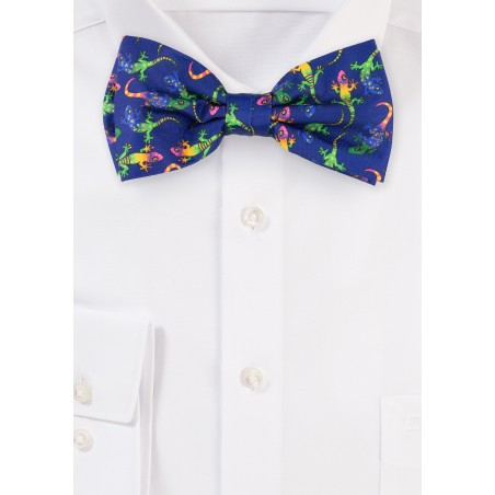 Colorful Gecko Print Designer Bow Tie