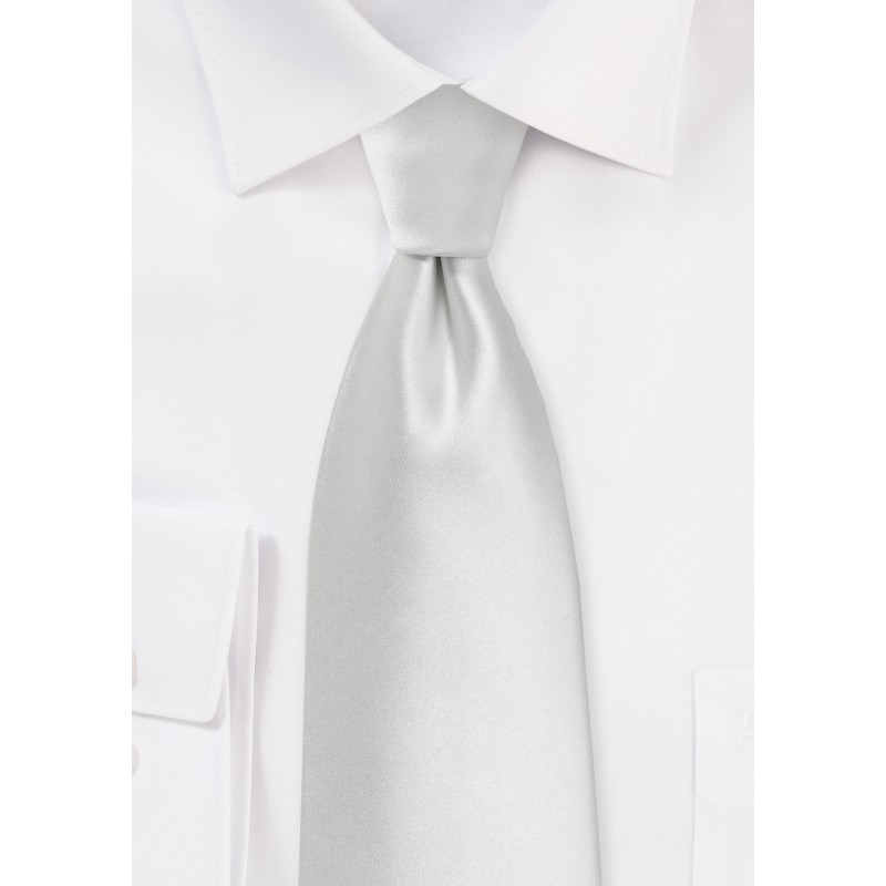 XL Necktie in Solid Ivory