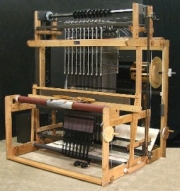 wooden-jacquard-loom